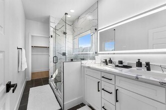 1509 Barry Ave in Dallas, TX - Building Photo - Building Photo