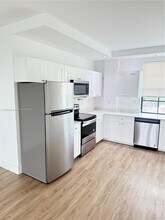 4100 SW 64th Ave in Davie, FL - Building Photo - Building Photo
