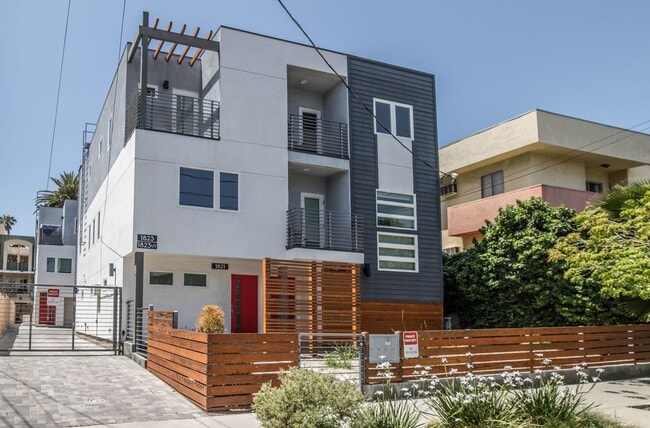 property at 1821 N Van Ness Ave