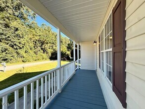 1000 Meadowgreen Dr in Raleigh, NC - Building Photo - Building Photo