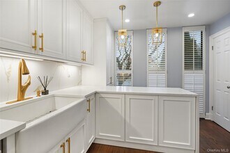 36 Waters Edge in Rye, NY - Building Photo - Building Photo