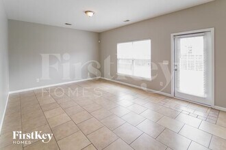 113 Summer View Rd in Summerville, SC - Foto de edificio - Building Photo