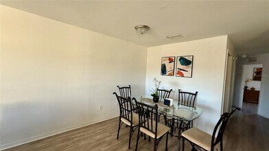 2710 Club Cortile Cir in Kissimmee, FL - Building Photo - Building Photo