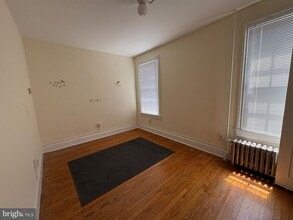 224 Farnsworth Ave in Bordentown, NJ - Building Photo - Building Photo