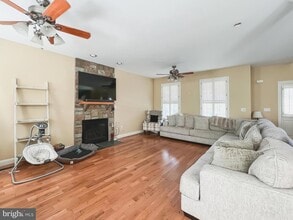 41855 Meynard Ct in Leonardtown, MD - Building Photo - Building Photo