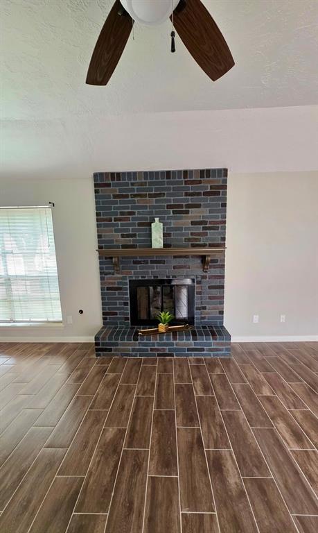 7846 Bankside Dr in Houston, TX - Building Photo - Building Photo