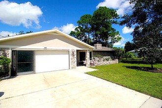 33 Felter Ln in Palm Coast, FL - Foto de edificio - Building Photo