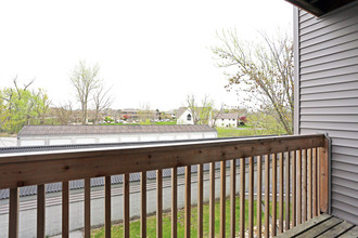 Windsor Crest Apartments in Davenport, IA - Building Photo - Interior Photo