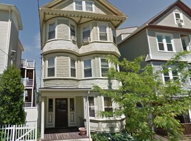7 Iroquois St, Unit 2 in Boston, MA - Building Photo
