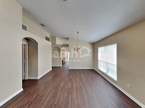 10407 Paragon Pl in Riverview, FL - Building Photo - Building Photo
