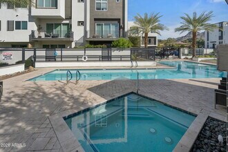 1717 E Morten Ave in Phoenix, AZ - Building Photo - Building Photo