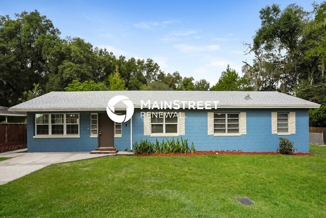 property at 830 N Tuxedo Ave