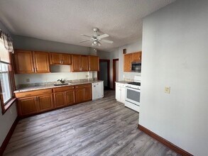 37 Richie Rd in Quincy, MA - Building Photo - Building Photo
