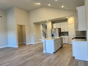 685 Briar Dr in Lavon, TX - Building Photo - Building Photo