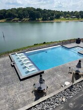154 Lakeshore Bay Dr in Jefferson City, TN - Building Photo - Building Photo