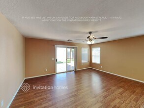 8234 E Osage Ave in Mesa, AZ - Building Photo - Building Photo