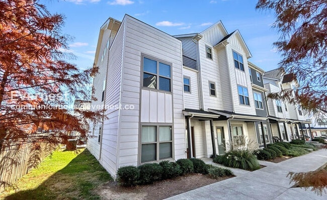 property at 208 Thompson Park Dr