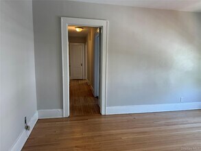 50 The Crescent in Babylon, NY - Building Photo - Building Photo