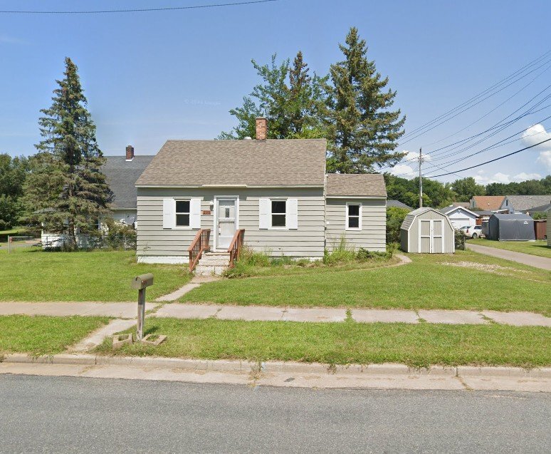 206 Addison Ave in Eau Claire, WI - Building Photo