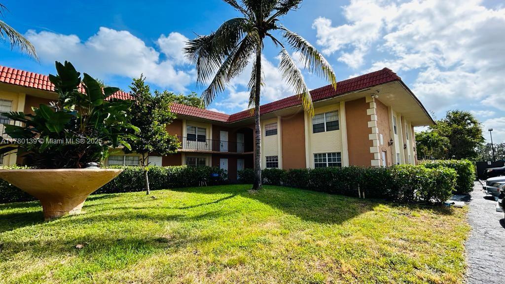 978 SW 10th Dr in Pompano Beach, FL - Building Photo