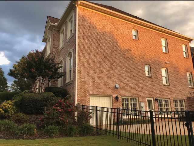 8910 Pinehurst Cove in Duluth, GA - Building Photo - Building Photo