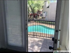 9815 Walnut St in Dallas, TX - Building Photo - Building Photo