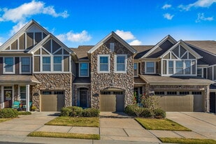 1112 Roderick Dr in Fort Mill, SC - Building Photo