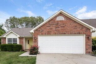 762 Kingston Cir in Brownsburg, IN - Building Photo