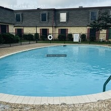 2901 Helena Ave in Nederland, TX - Building Photo - Building Photo