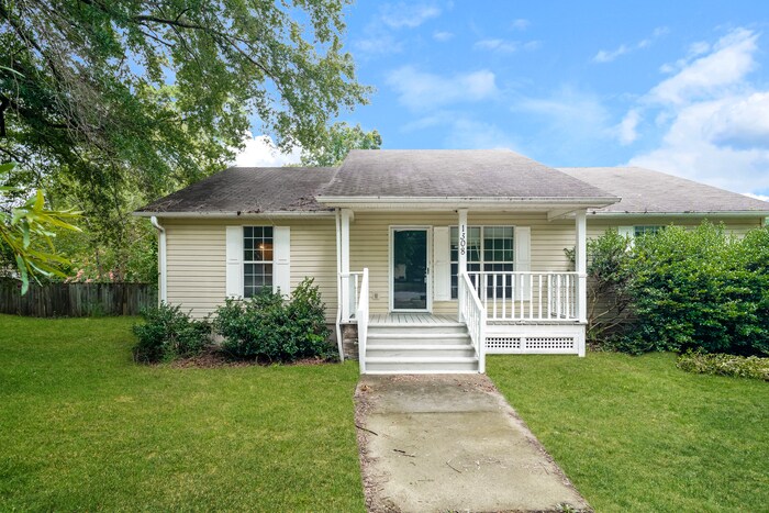 1308 Friarsgate Blvd in Irmo, SC - Building Photo