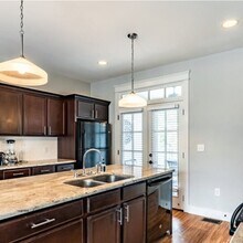 1909 Convent Pl in Nashville, TN - Building Photo - Building Photo