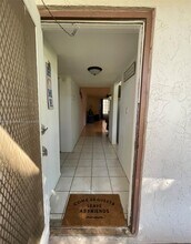 8301 Sands Point Blvd in Tamarac, FL - Building Photo - Building Photo