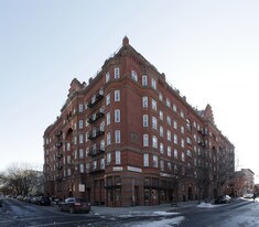 Astral Apartments in Brooklyn, NY - Building Photo