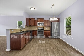 6056 Shamrock Green Drive in Clover, SC - Building Photo - Building Photo