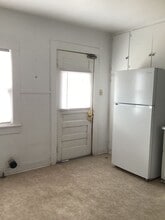 1420 S Avenue F in Portales, NM - Building Photo - Building Photo