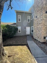 8466 Everett Way in Arvada, CO - Building Photo