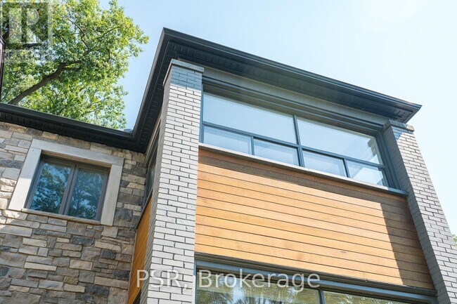 109 Neville Park Blvd in Toronto, ON - Building Photo - Building Photo