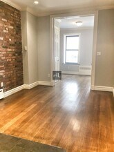 1373 1st Ave in New York, NY - Building Photo - Building Photo