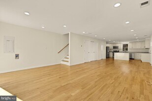 4606 40th St in North Brentwood, MD - Building Photo