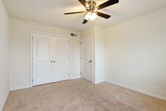 2782 Monticello Ln in Harrisburg, PA - Foto de edificio - Building Photo