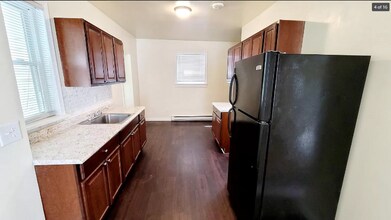 1306 Bowen St in Richmond, VA - Foto de edificio - Building Photo