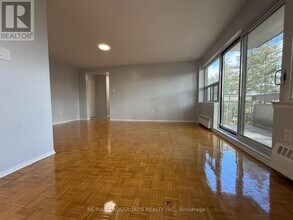 1191 Ellesmere Rd in Toronto, ON - Building Photo - Building Photo