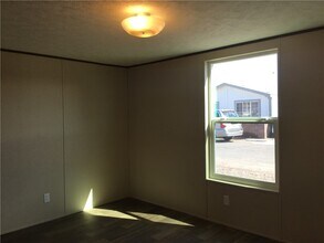 2149 Hermosa Dr in Bullhead City, AZ - Building Photo - Building Photo