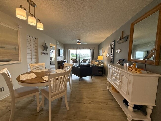 6158 Palma Del Mar Blvd S in St. Petersburg, FL - Building Photo - Building Photo