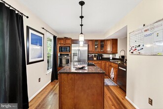 14230 Oxford Dr in Laurel, MD - Building Photo - Building Photo