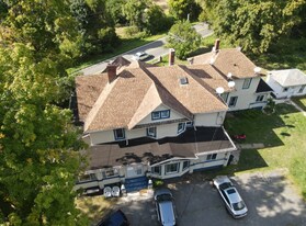 111 Decker Pond Rd, Unit APT 3 in Andover, NJ - Building Photo