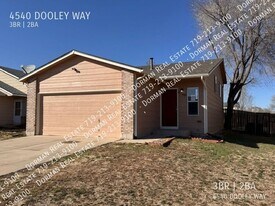 4540 Dooley Way in Colorado Springs, CO - Building Photo