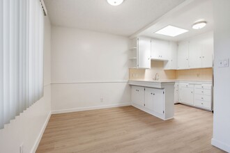 420 Hill St in Santa Monica, CA - Building Photo - Building Photo