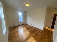 168 N Beacon St photo'