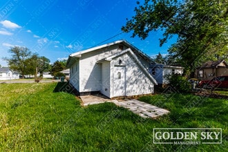 3013 S Pershing Dr in Muncie, IN - Building Photo - Building Photo